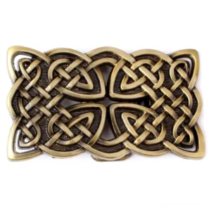 Antik-Bronze keltisches Kreuz Gürtelschnalle mit feinen Knotenmuster Flat-Lay Perspektive Draufsicht