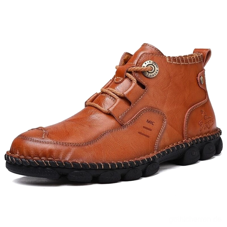 Braune Herren-Gothic Schnürstiefel Seitenprofilansicht - Split-Leder Kampfstiefel mit prägebarem Seitentext und verstärktem Fersenbereich
