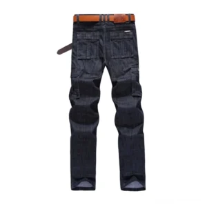 Schwarzblaue Gothic-Cargohose Rückenansicht mit strukturierten Utility-Taschen und strategischer Cargo-Platzierung, militärisch inspiriertes Design für Gothic-Stil