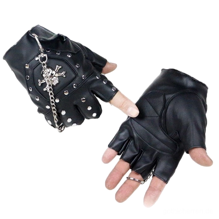 Punk-Halbfingerhandschuhe aus schwarzem Kunstleder mit metallener Skull-Verzierung, Pyramid-Nieten und dekorativer Fingerkette in Seitenansicht