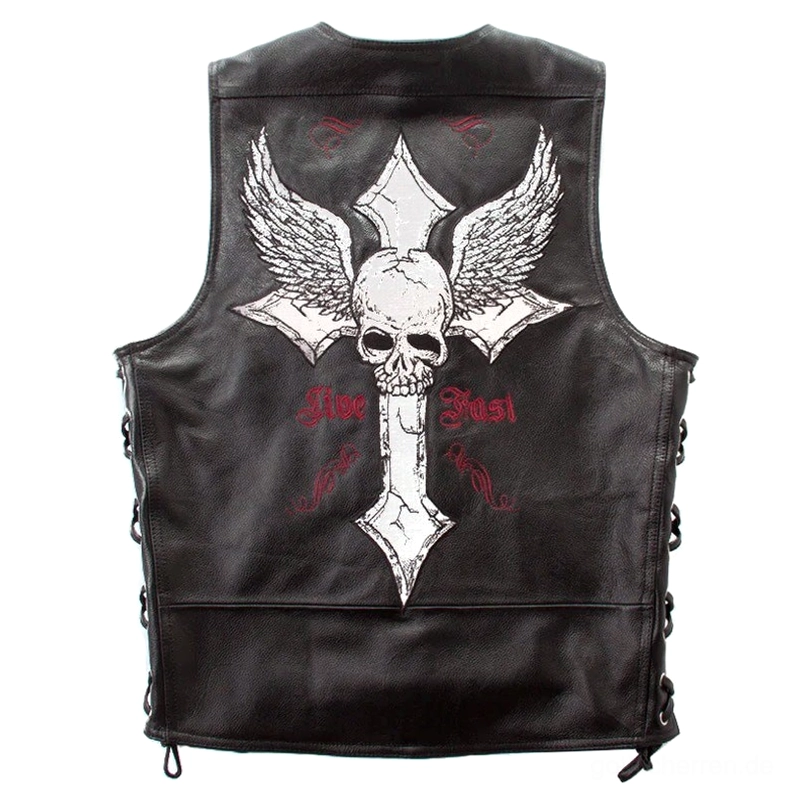 Rückenansicht Gothic Totenkopf Kreuz Lederbikerweste mit gesticktem geflügeltem Schädel und rotem Live Fast Textdruck auf schwarzem Leder