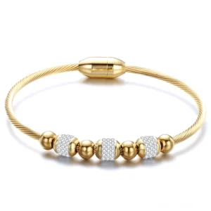 Gothic Magnetarmband Gold Edelstahl Charm Armband mit gedrehter Drahtkette Kristallperlen Magnetverschluss Damen elegantes Accessoire