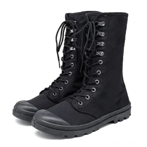 Schwarze und grüne Gothic Schnürstiefel Mid-Calf Paar Frontansicht Studio Canvas Military Combat Boots