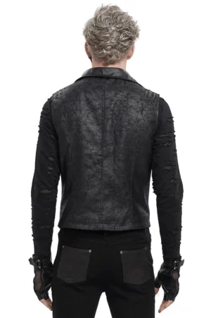 Gothic Punk Schwarzweste Rückansicht – Verknitterter Stoff und taillierter Schnitt auf männlichem Modell in vollständiger Rückansicht