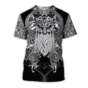 Schwarzes Gothic Viking T-Shirt Frontansicht mit silbernem nordischem Runensymbol und Odin Krieger Motiv auf Brust und Ärmeln, authentische wikingische Knotenmuster Design