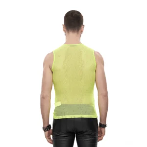 Gelbes durchsichtiges Mesh-Muskelshirt in Rückansicht auf männlichem Modell, zeigt die vollständige transparente Honeycomb-Mesh-Struktur und die enge Passform auf der Rückenseite