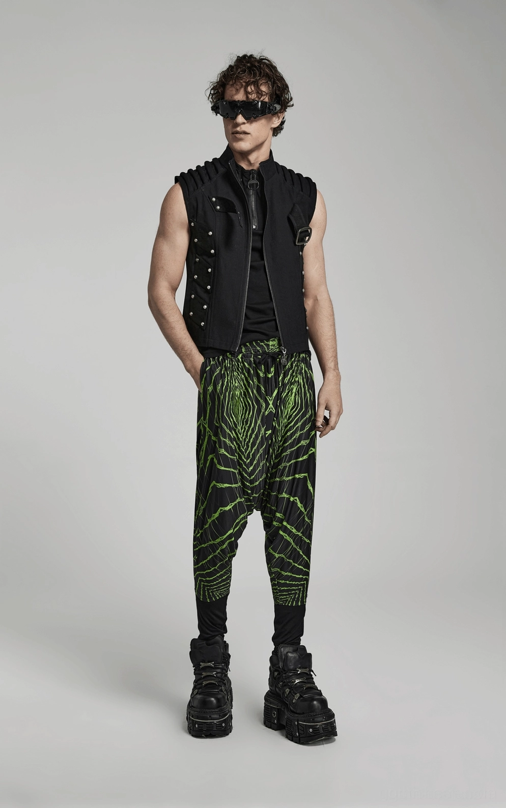 Neon Geometric Gothic Haremshose Größenvergleich und Messungs-Referenzleitfaden für verschiedene Körpertypen, Pluderhose Größentabelle