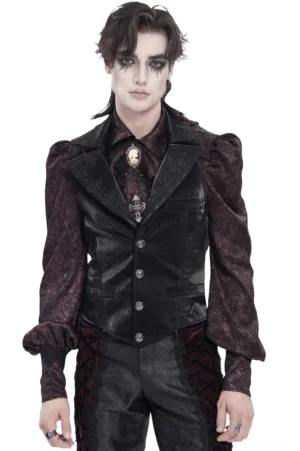 Schwarze viktorianische Gothic Anzugweste mit Spitzenkragen und Kreuzbuttonen am männlichen Modell - Frontalansicht mit weißem Hintergrund
