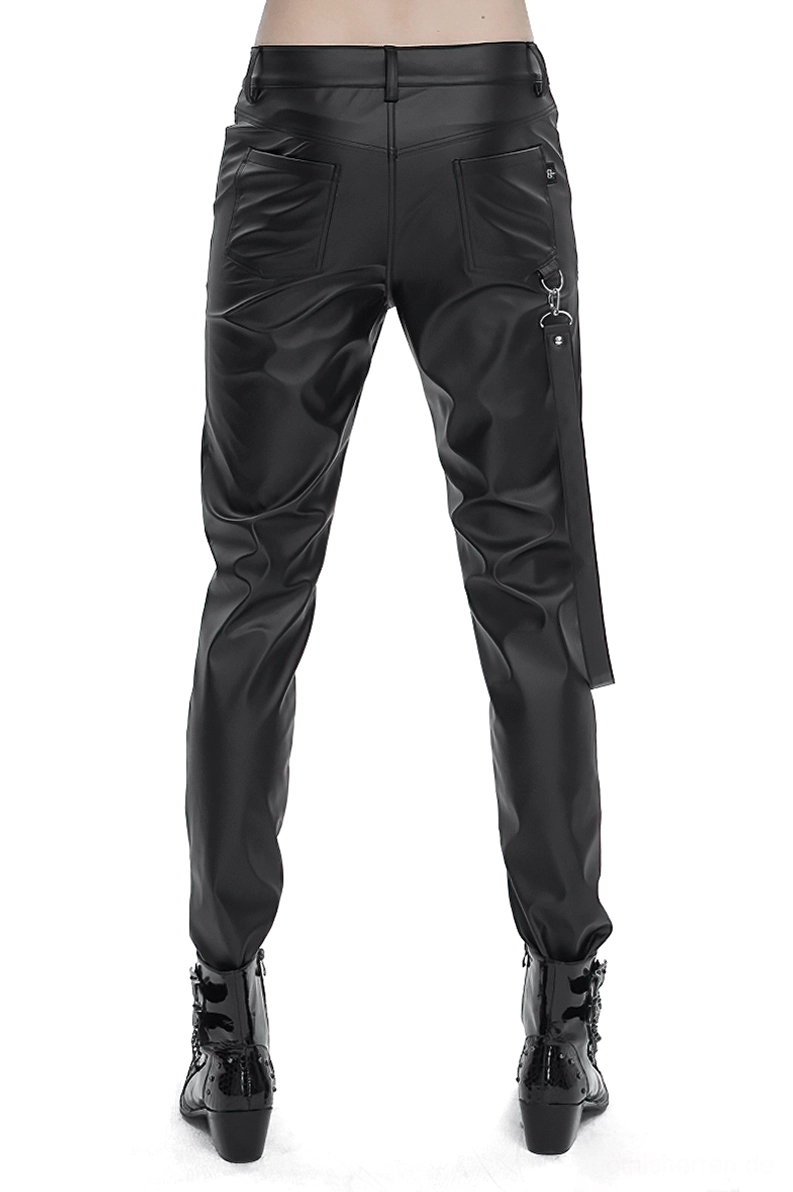 Schwarze Gothic Lederhose mit abnehmbaren Seitengurten und metallischen dekorativen Schnallen in direkter Vorderansicht auf reinem weißem Hintergrund