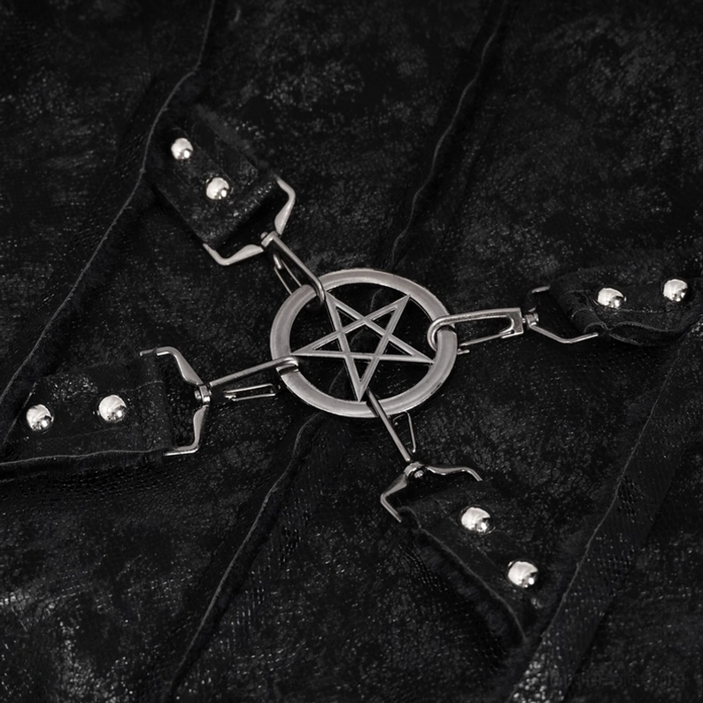 Größenverhältnis und Passform schwarze Gothic Stand-Collar Jacke auf Model - Silhouette und Längenreferenz