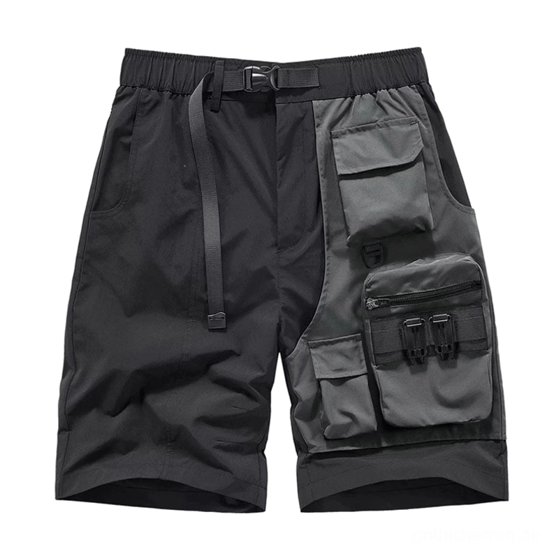 Schwarze Gothic Tactical Cargo Shorts Vorderansicht mit Colorblock-Design und mehreren Cargotaschen auf Flachware-Ansicht mit Militär-Schnallensystem