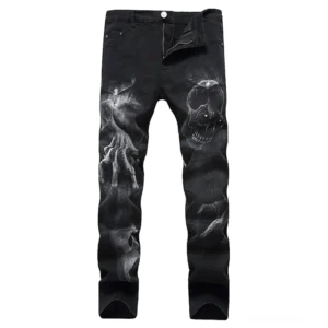 Schwarze gotische Totenkopf-Geisterhand-Denim-Jeans für Herren mit 3D-Druckdetails Frontansicht Flachlage