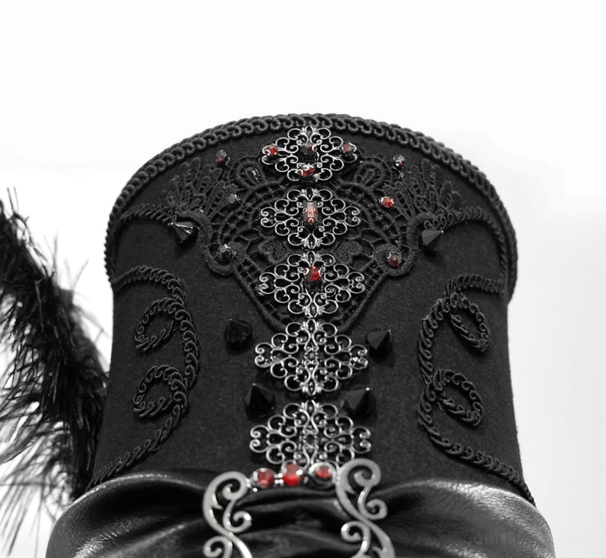 Schwarzer Woll-Gothic Zylinder vollständige Frontansicht mit Straußenfeder Strass-Spitzenapplikation und Metallschnalle-Dekoration