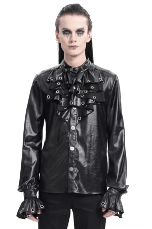 Schwarzes Gothic Hemd mit gerüschtem Ösen-Kragen – vollständige Vorderansicht auf Herrenmodell mit Gothic Make-up im Studio
