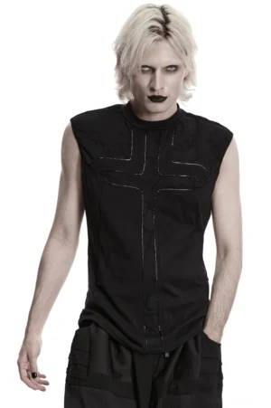 Schwarzes minimalistisches Kreuz ärmelloses Gothic-Tanktop Vorderansicht auf männlichem Model mit gotischem Make-up und schwarzer Kleidung